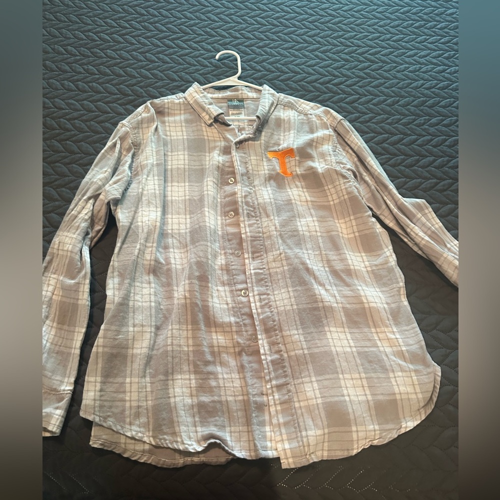 Button up shirt